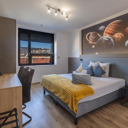 פץ' R73 Residences מראה חיצוני תמונה